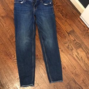 Old Navy Rockstar frayed ankle skinny jean